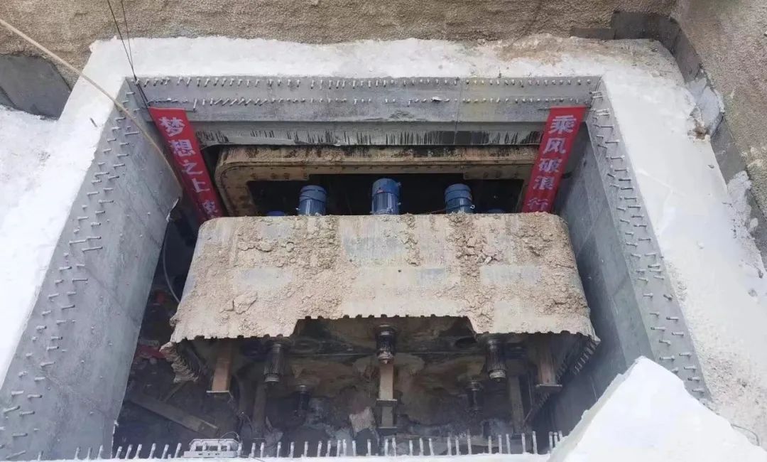 长春市十一高人行过街隧道顺遂意会